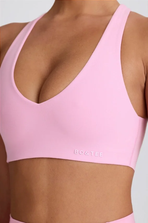 Soft Active sport-BH med V-ringning i babyrosa Soft Active sport-BH med V-ringning i babyrosa