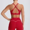 Soft Active sport-BH med V-ringning i Hot Red Soft Active sport-BH med V-ringning i Hot Red