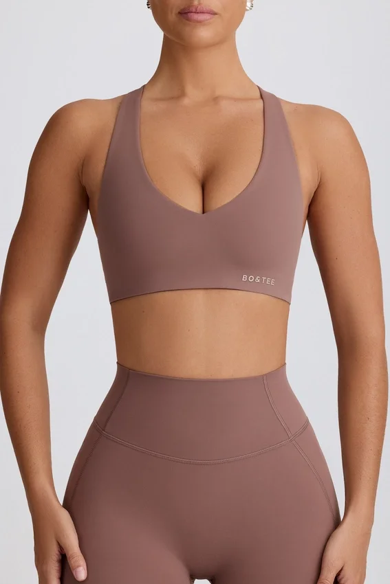 Soft Active sport-BH med V-ringning i Mocha Soft Active sport-BH med V-ringning i Mocha