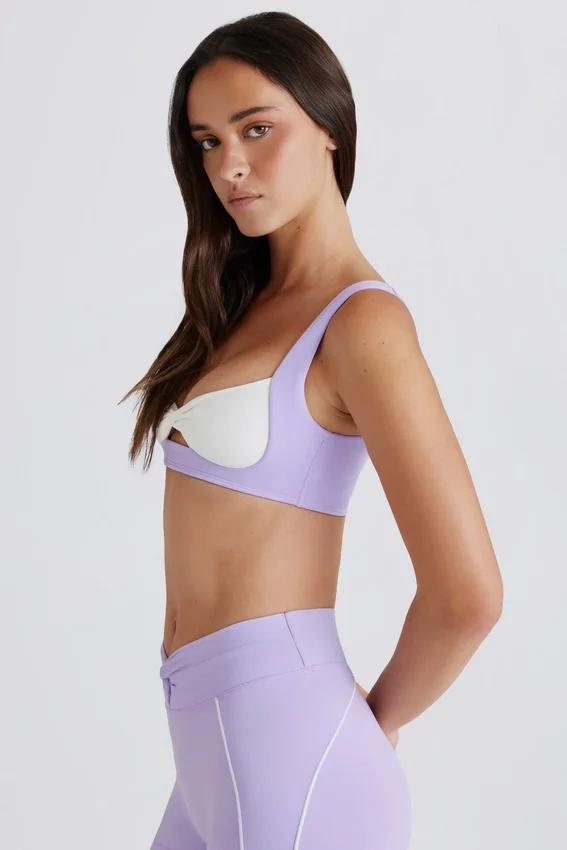Soft Active sport-BH med vridet framstycke i lila Soft Active sport-BH med vridet framstycke i lila