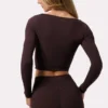 Soft Active Twist-Front Crop Top i Espresso Soft Active Twist-Front Crop Top i Espresso