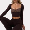 Soft Active Twist-Front Crop Top i Espresso Soft Active Twist-Front Crop Top i Espresso