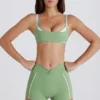 Soft Active Twist-Front Mini Shorts i grönt Soft Active Twist-Front Mini Shorts i grönt