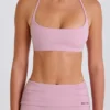 Sport-BH med rund halsringning och halterneck i mauve Sport-BH med rund halsringning och halterneck i mauve