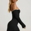 Stasia Modal Off-Shoulder A-Line Miniklänning i svart Stasia Modal Off-Shoulder A-Line Miniklänning i svart