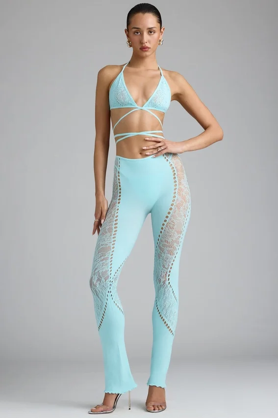 Stevie Embellished Mid-Rise Flared Trousers i isblått Stevie Embellished Mid-Rise Flared Trousers i isblått