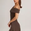 Suhana Modal asymmetrisk A-linje miniklänning i chokladbrunt Suhana Modal asymmetrisk A-linje miniklänning i chokladbrunt