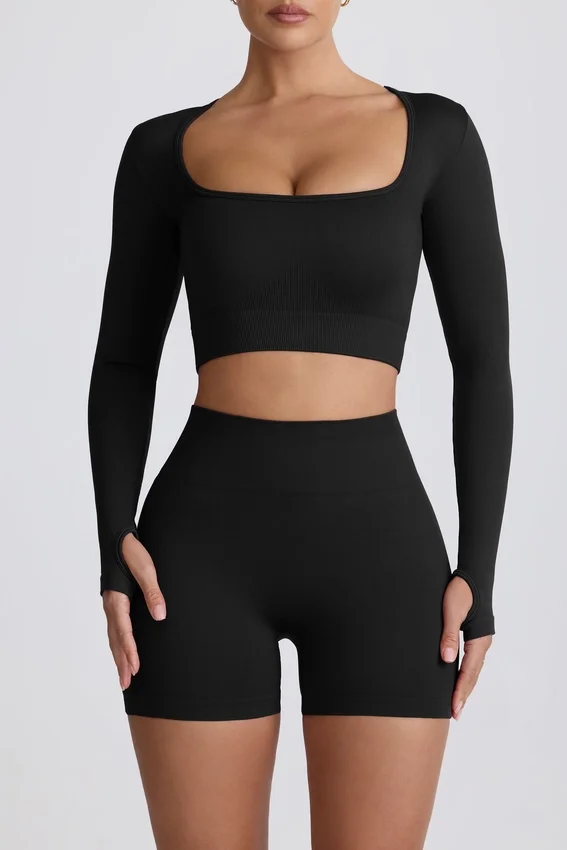 Super Sculpt sömlös kortärmad topp i svart Super Sculpt sömlös kortärmad topp i svart