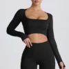 Super Sculpt sömlös kortärmad topp i svart Super Sculpt sömlös kortärmad topp i svart