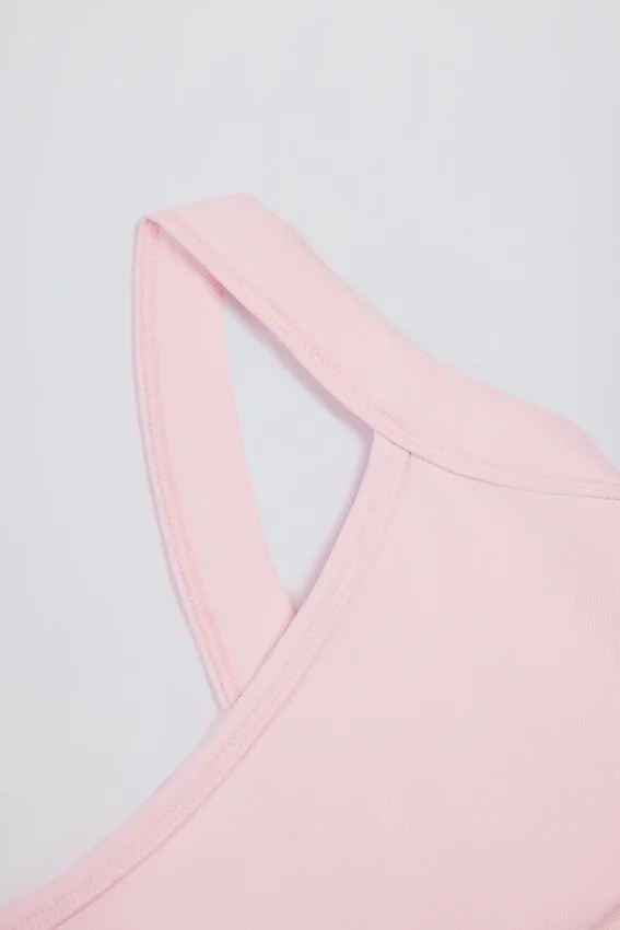 Super Sculpt sömlös lång camisole-top i puderrosa Super Sculpt sömlös lång camisole-top i puderrosa