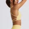 Super Sculpt sömlös rygglös sport-BH i smörgul Super Sculpt sömlös rygglös sport-BH i smörgul