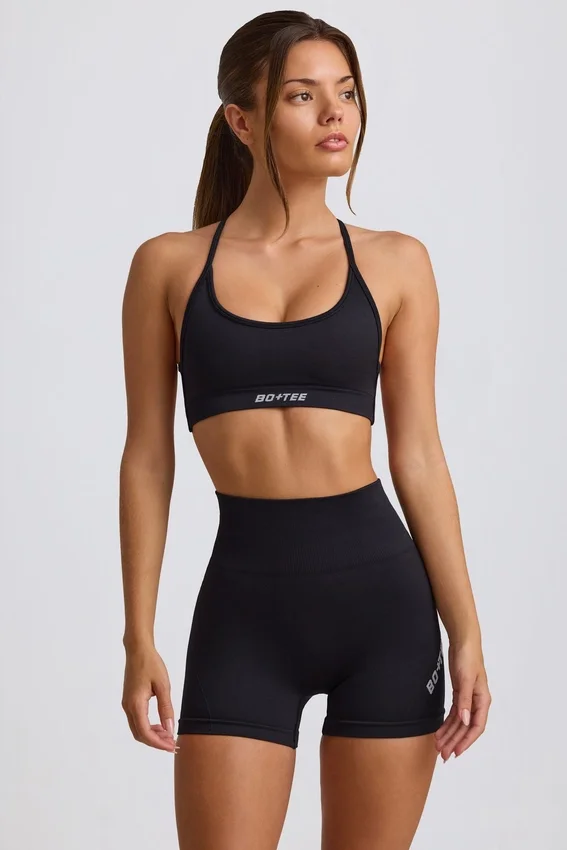 Super Sculpt sömlös rygglös sport-BH i svart Super Sculpt sömlös rygglös sport-BH i svart