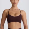 Super Sculpt sömlös sport-BH med korsad rygg i choklad Super Sculpt sömlös sport-BH med korsad rygg i choklad