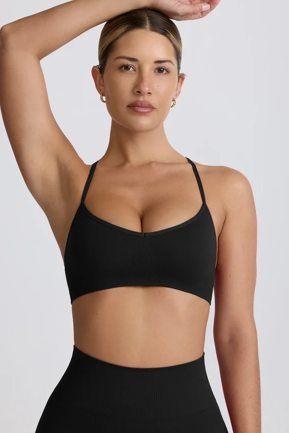 Super Sculpt sömlös sport-BH med korsad rygg i svart Super Sculpt sömlös sport-BH med korsad rygg i svart