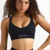 Super Sculpt sömlös sport-BH med korsad rygg i svart Super Sculpt sömlös sport-BH med korsad rygg i svart