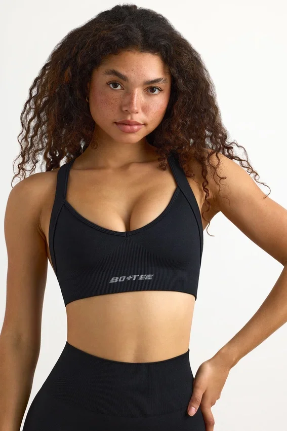 Super Sculpt sömlös sport-BH med korsad rygg i svart Super Sculpt sömlös sport-BH med korsad rygg i svart