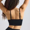 Super Sculpt sömlös sport-BH med rund halsringning i svart Super Sculpt sömlös sport-BH med rund halsringning i svart