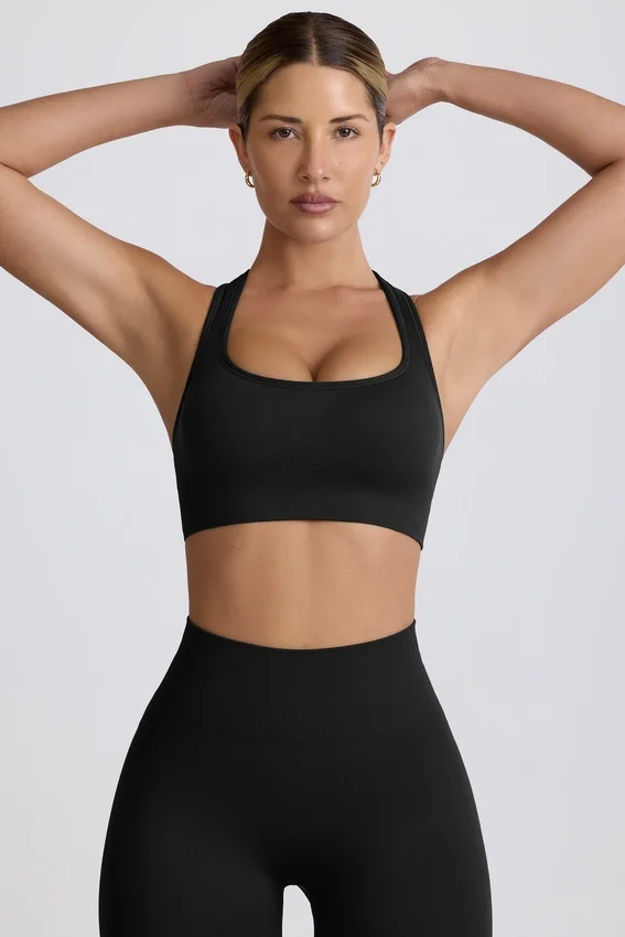 Super Sculpt sömlös sport-BH med T-rygg i svart Super Sculpt sömlös sport-BH med T-rygg i svart