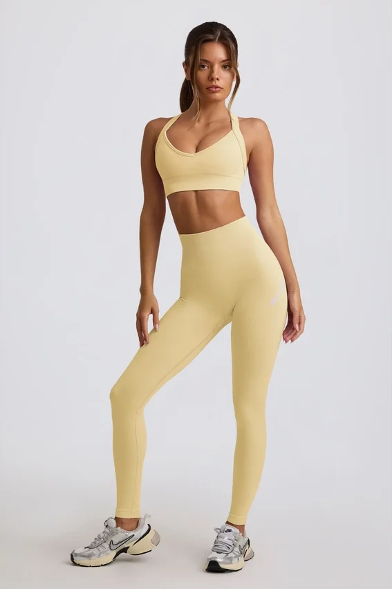 Super Sculpt sömlösa leggings med hög midja i smörgul Super Sculpt sömlösa leggings med hög midja i smörgul