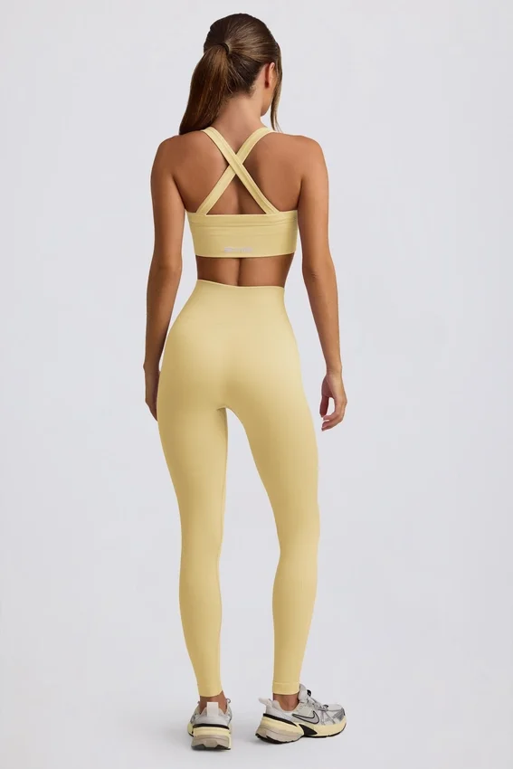 Super Sculpt sömlösa leggings med hög midja i smörgul Super Sculpt sömlösa leggings med hög midja i smörgul