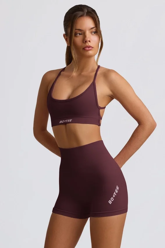 Super Sculpt sömlösa minishorts i burgundy Super Sculpt sömlösa minishorts i burgundy