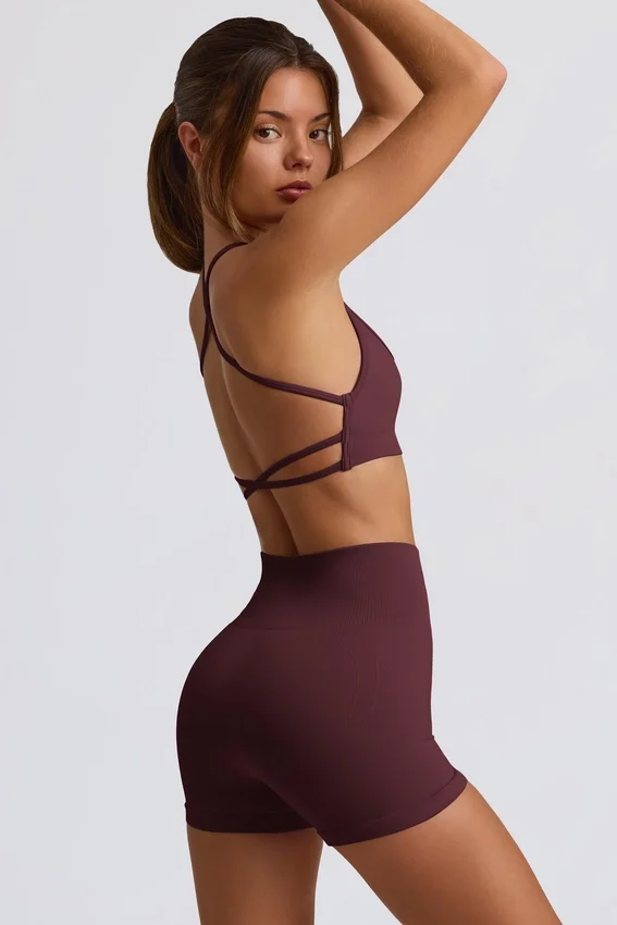 Super Sculpt sömlösa minishorts i burgundy Super Sculpt sömlösa minishorts i burgundy