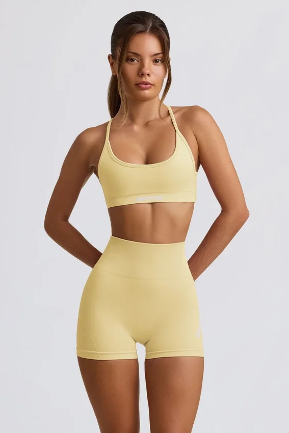 Super Sculpt sömlösa minishorts i smörgul Super Sculpt sömlösa minishorts i smörgul