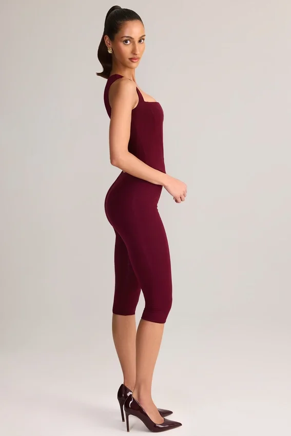 Suri Modal Capri-leggings med medelhög midja i vinröd Suri Modal Capri-leggings med medelhög midja i vinröd