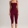Suri Modal Capri-leggings med medelhög midja i vinröd Suri Modal Capri-leggings med medelhög midja i vinröd
