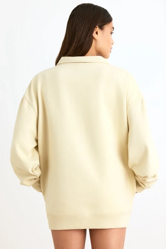 Sweatshirt med kvartslås i benvit Sweatshirt med kvartslås i benvit