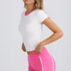 T-shirt med tryck i vitt T-shirt med tryck i vitt