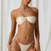 Tahiti-bikinitopp med bygel och halterneck i pärlvit Tahiti-bikinitopp med bygel och halterneck i pärlvit