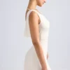 Tigen Off-Shoulder Cowl-Back A-Line Miniklänning i Ivory Tigen Off-Shoulder Cowl-Back A-Line Miniklänning i Ivory