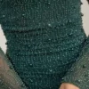Tivoli miniklänning med draperad cowl-hals i smaragdgrönt Tivoli miniklänning med draperad cowl-hals i smaragdgrönt