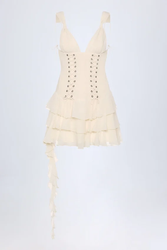 Toren snörbar miniklänning med volanger och lager på lager i elfenben Toren snörbar miniklänning med volanger och lager på lager i elfenben