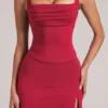 Tula midhög bodycon-ultraminikjol med slits i körsbärsrött Tula midhög bodycon-ultraminikjol med slits i körsbärsrött