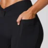 Twist Waist Mini Shorts med fickor i svart Twist Waist Mini Shorts med fickor i svart