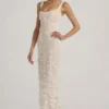 Vasanta Embellished Appliqué Soft-Scoop Corset Gown i vitt Vasanta Embellished Appliqué Soft-Scoop Corset Gown i vitt