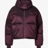 Vattentät, kort oversized skidjacka i burgundy Vattentät, kort oversized skidjacka i burgundy