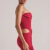Veda Bandeau Bodycon Miniklänning i körsbärsrött Veda Bandeau Bodycon Miniklänning i körsbärsrött