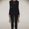 Venia Embellished Crew-Neck Long-Sleeve Top i svart Venia Embellished Crew-Neck Long-Sleeve Top i svart