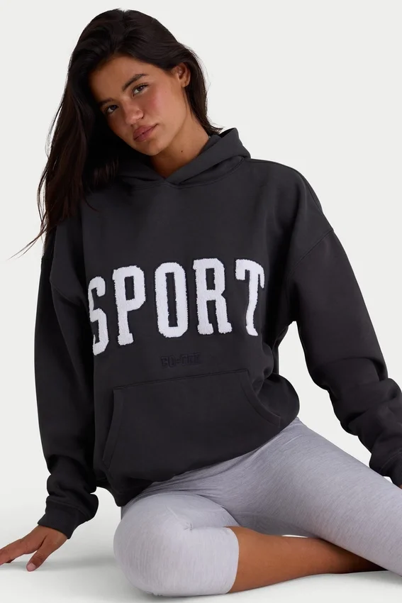 Överdimensionerad hoodie i mjuk bomullsfleece i svart Överdimensionerad hoodie i mjuk bomullsfleece i svart