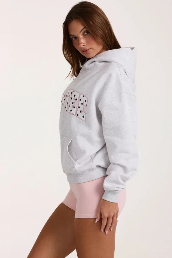 Överdimensionerad hoodie med applikation i gråmelerad Överdimensionerad hoodie med applikation i gråmelerad