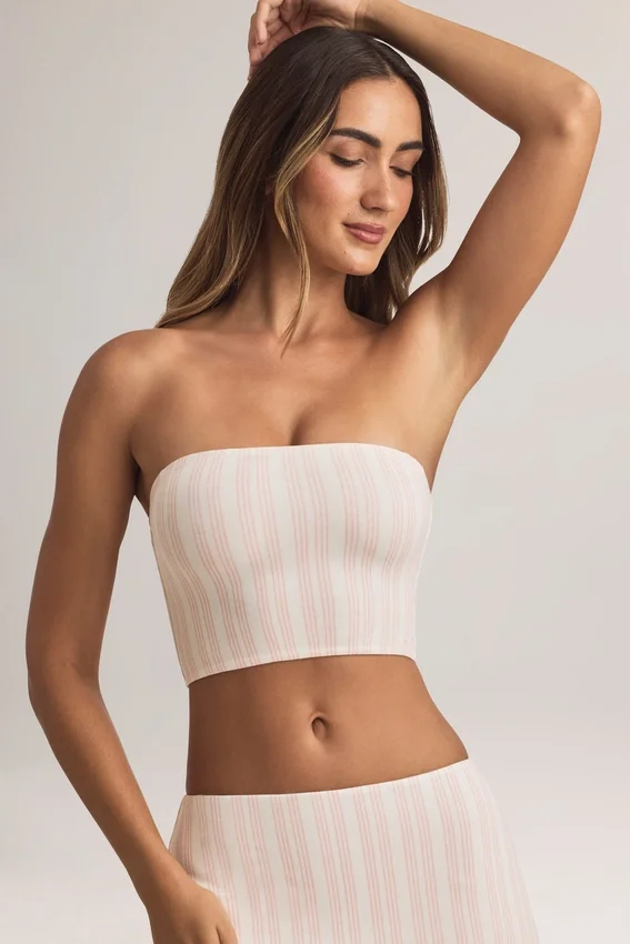 Verna Modal axelbandslös crop top i randigt mönster Verna Modal axelbandslös crop top i randigt mönster
