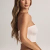 Verna Modal axelbandslös crop top i randigt mönster Verna Modal axelbandslös crop top i randigt mönster