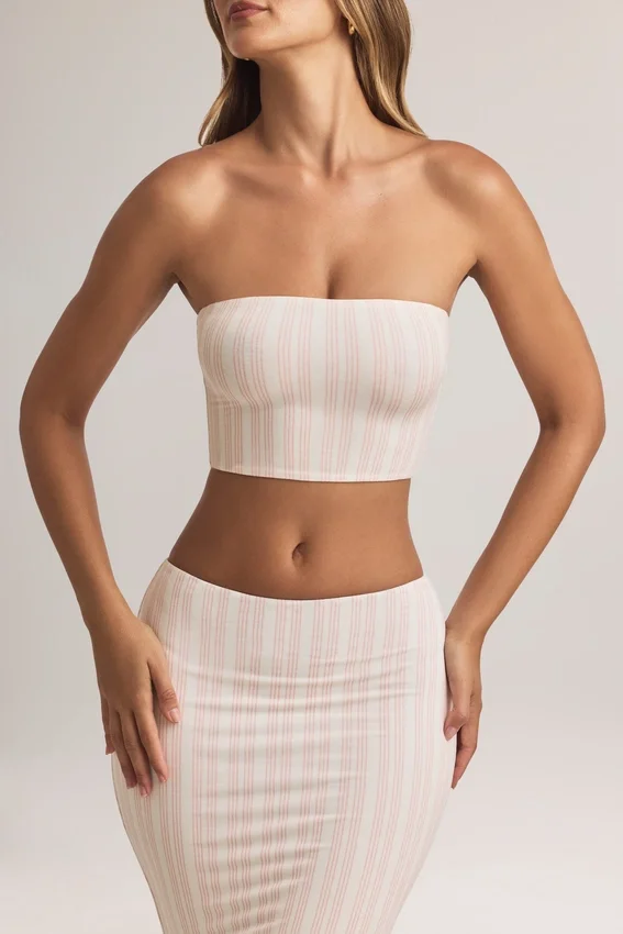 Verna Modal axelbandslös crop top i randigt mönster Verna Modal axelbandslös crop top i randigt mönster