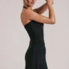 Vita Longline Halterneck Top i svart Vita Longline Halterneck Top i svart
