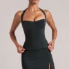 Vita Longline Halterneck Top i svart Vita Longline Halterneck Top i svart