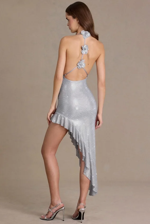 Vivienne Premium Embellished Plunge Asymmetric Maxi Klänning i silver Vivienne Premium Embellished Plunge Asymmetric Maxi Klänning i silver