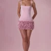 Zelia miniklänning i satin i Blush Pink Zelia miniklänning i satin i Blush Pink